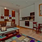 Warwick House Apartment