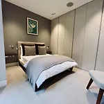 Warwick House Apartment